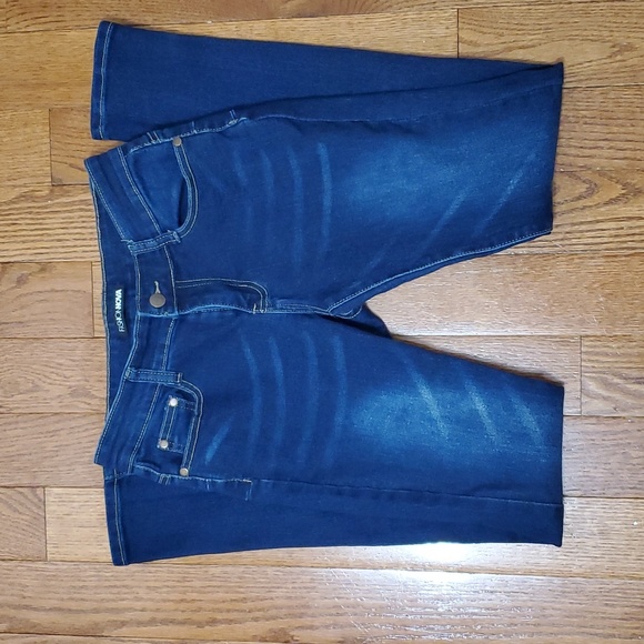 $🔽(EUC)👖 FASHION NOVA 👖JEANS BUNDLE - Picture 7 of 8